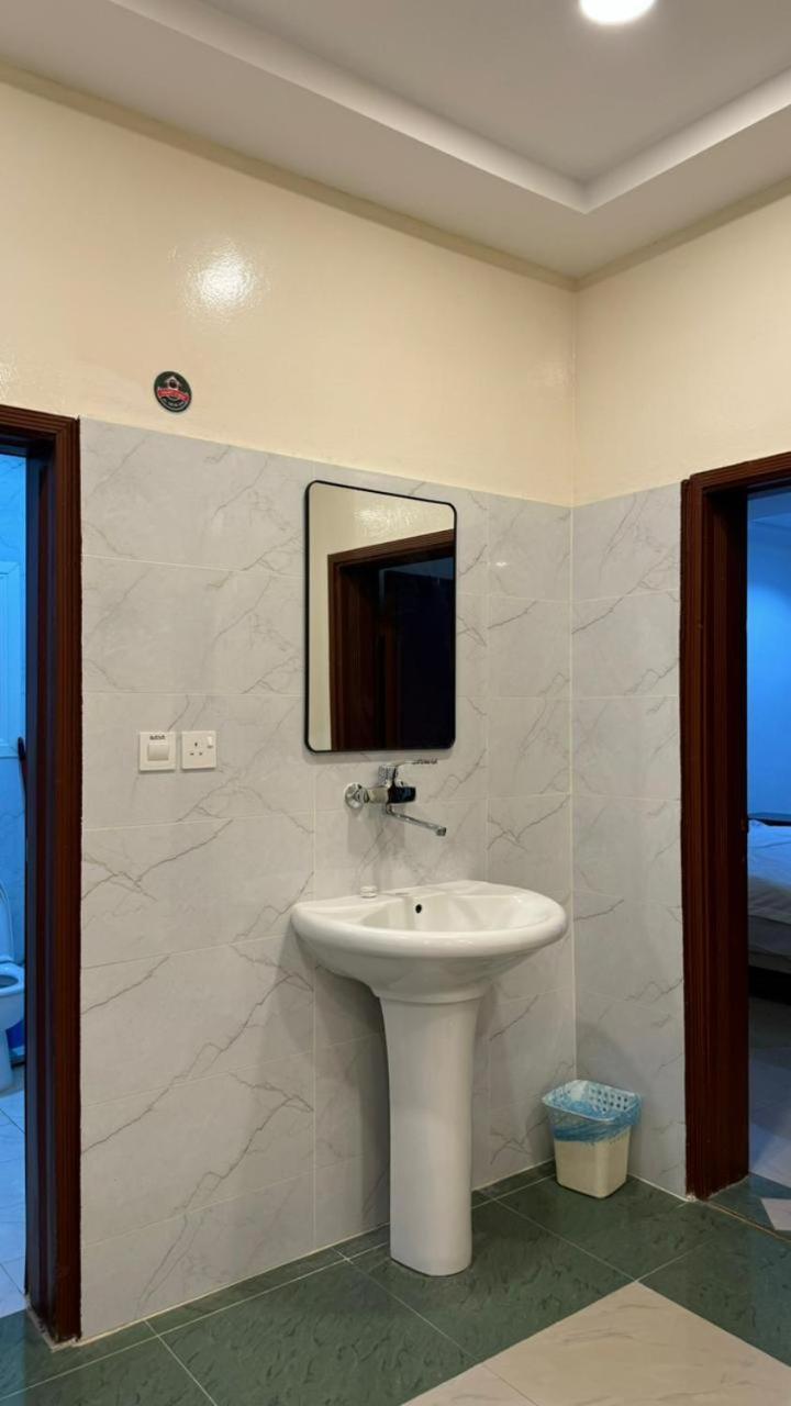 סקאקה Lavina Hotel Apartments מראה חיצוני תמונה